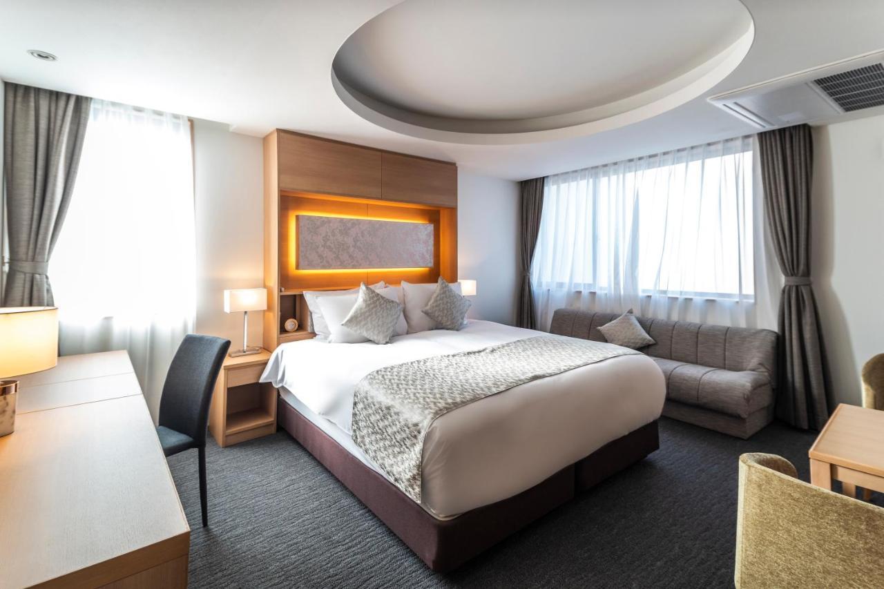Kyoto Shijo Takakura Hotel Grandereverie ภายนอก รูปภาพ