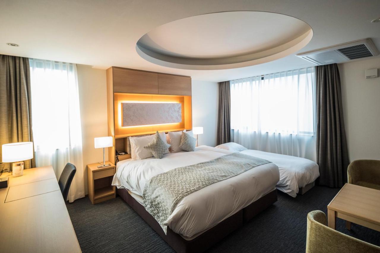 Kyoto Shijo Takakura Hotel Grandereverie ภายนอก รูปภาพ
